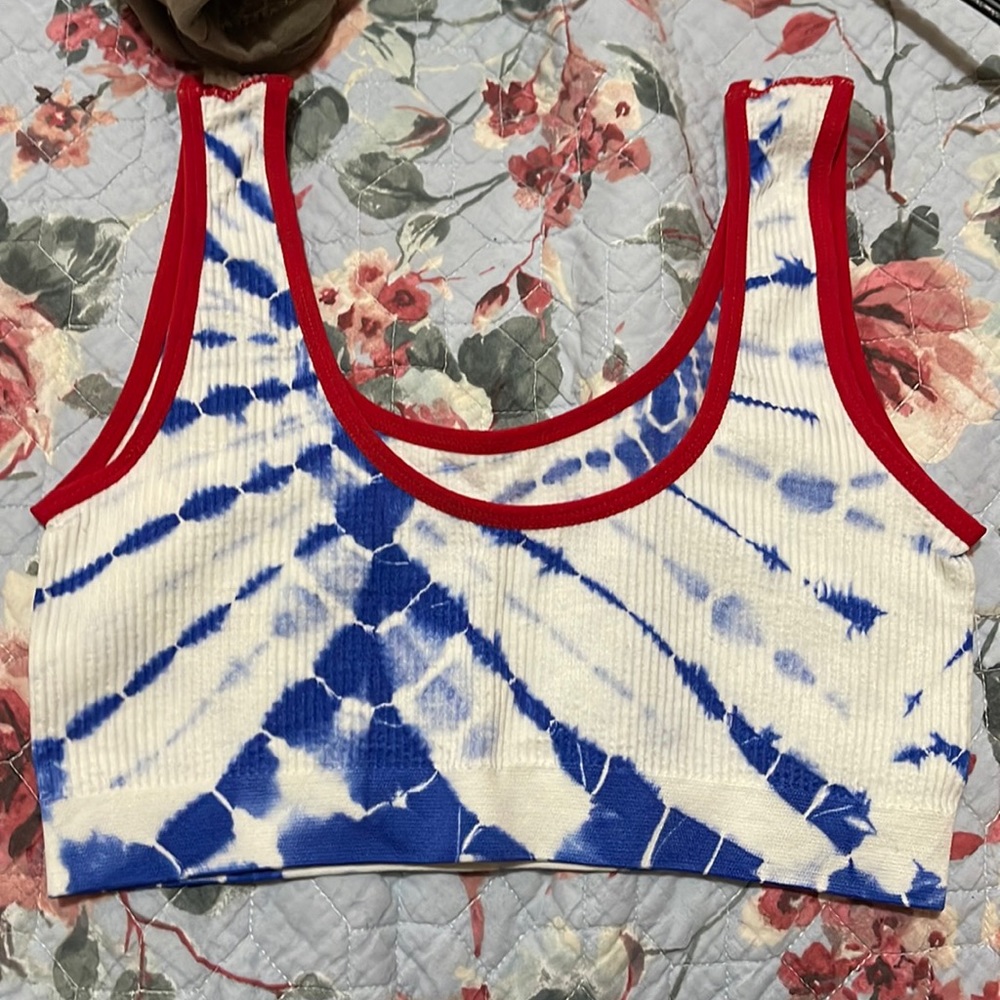 cute too for 4th of july size small never worn